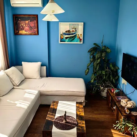 Location Near The Center! Apartment